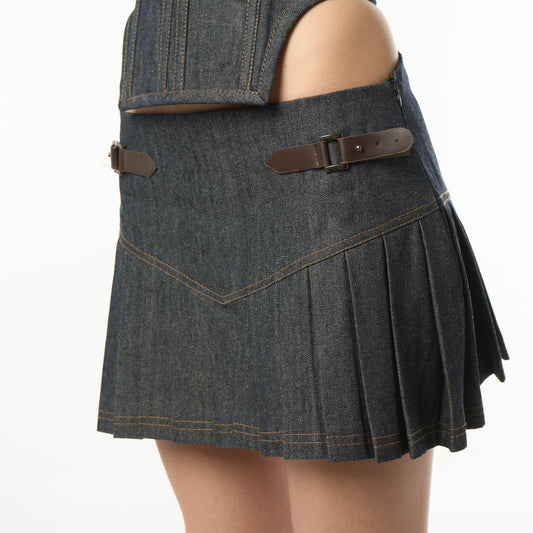 Pleated miniskirt